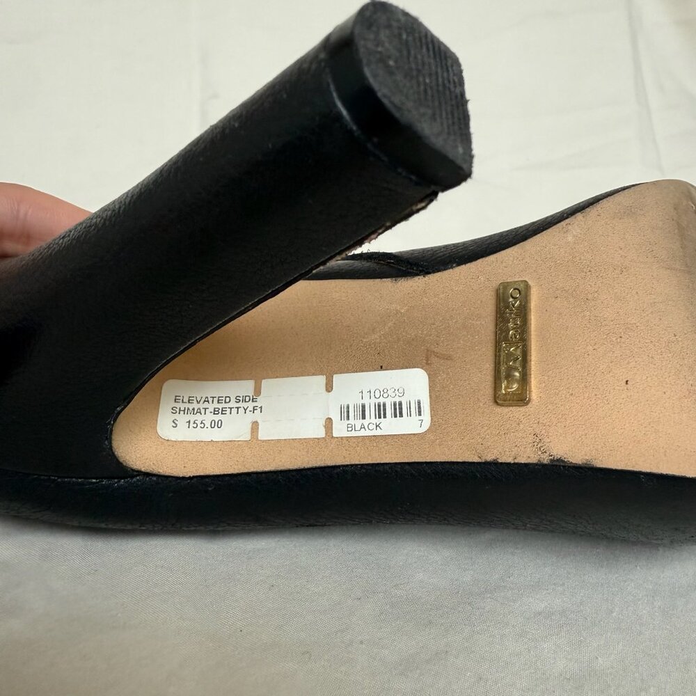 Matiko Betty Black Leather Elevated Side Slip On Peep Toe Bootie Pump Size 7 - Picture 11 of 12